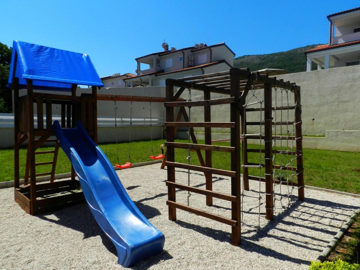 Yourcroatiaholiday - Villa With 6 Rooms Drenje  外观 照片